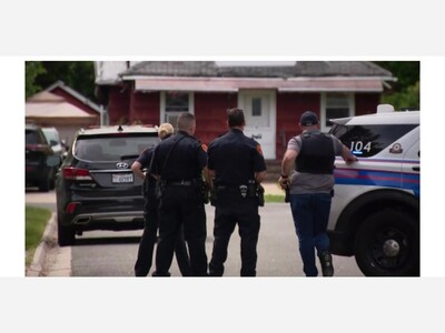 Police: Person barricaded inside East Farmingdale house taken into police custody